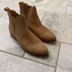 Nisolo Chelse Boot